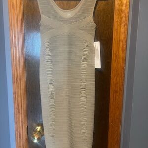 NWT Aura Textured Tan stretch Midi Dress size S/M